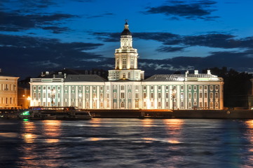Fototapeta na wymiar Kunstkamera museum and Neva river at night, Saint Petersburg, Russia
