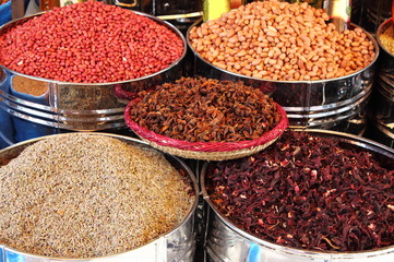 Dried fruits and legumes