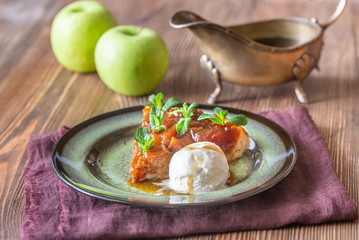 Portion of tarte Tatin