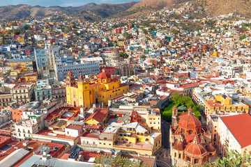Fototapeta na wymiar Guanajuato panoramic view from a scenic city lookout near Pipila Monument