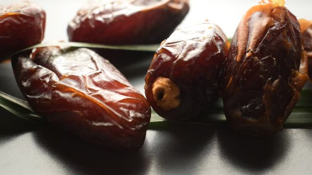Datteri ft9110_0316 Dates