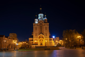 Fototapeta na wymiar City-Khabarovsk Cathedral of the assumption of the Mother of God