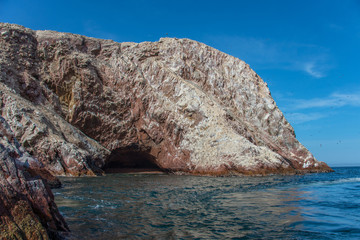 Fototapeta na wymiar Ballestas Islands in the Pacific Ocean (National Reserve Paracas, Peru)