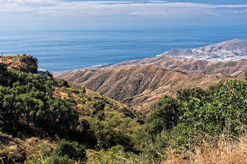 Gebirge Sierra Nevada und das Meer