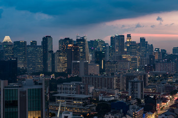 Fototapeta na wymiar Singapore Cityscape at dusk