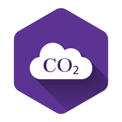 White CO2 emissions in cloud icon isolated with long shadow. Carbon dioxide formula symbol, smog pollution concept, environment concept, combustion products. Purple hexagon button. Vector Illustration