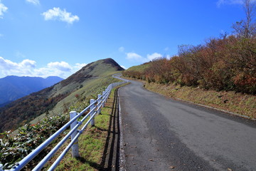 UFOライン　秋（町道瓶ヶ森線　自念子ノ頭）