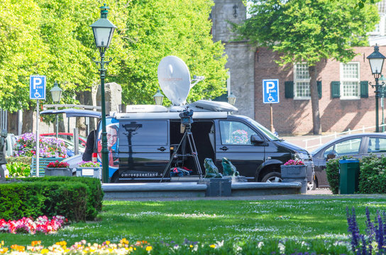 Putting up movie camera of public regional broadcaster Omroep Zeeland.