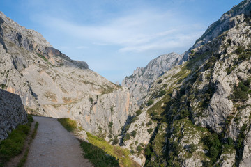 Fototapeta na wymiar Mountains of the Picos de Europa with large slopes in Spain