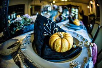 ハロウインパーティー、ダイニングのテーブル