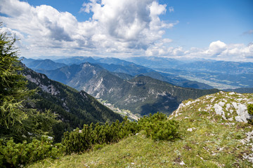 Fototapeta na wymiar Dobratsch nature park, Villach Alps