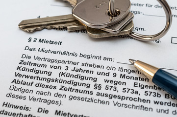 Mietvertrag unterschreiben