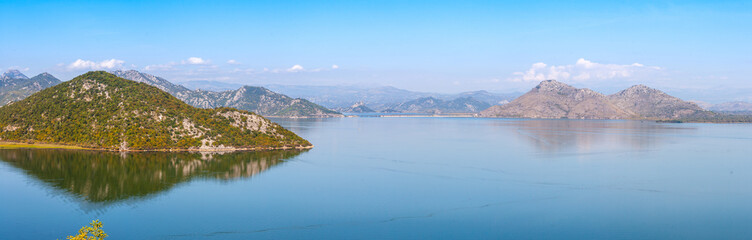 Fototapeta na wymiar Skadar lake in Montenegro