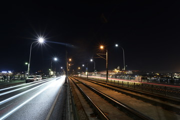 Fototapeta na wymiar long exposure night lights on road