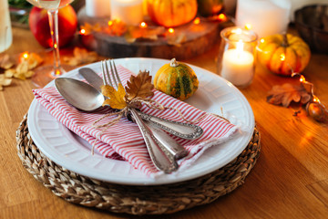 Thanksgiving table setting in a rustic style
