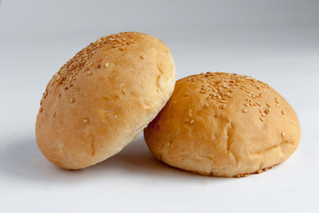 bakery products/black bread/white bread/bagel/bun with poppy seeds/stuffed pie/loaf/sesame seed bun/pita