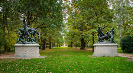 Bronzeskulpturen im Berliner Tiergarten