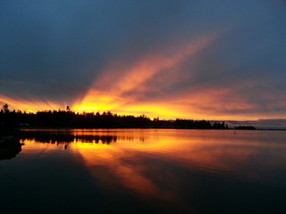 Fototapeta premium sunset over lake