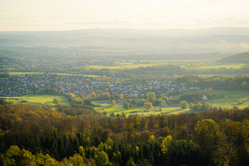 Obraz premium Aussicht auf Ahnatal vom Dörnberg, Kassel