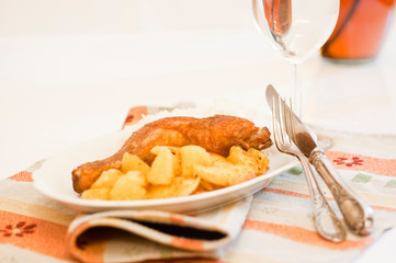 Hähnchenschenkel mit Curryobst