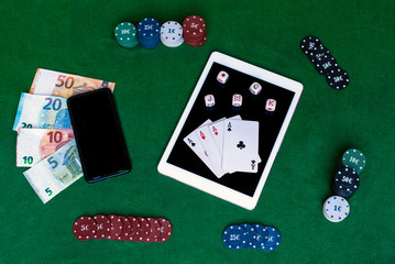 Internet gambling, the new drug that ruins young people and families.