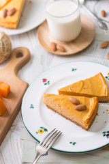 appetizing pumpkin cheesecake