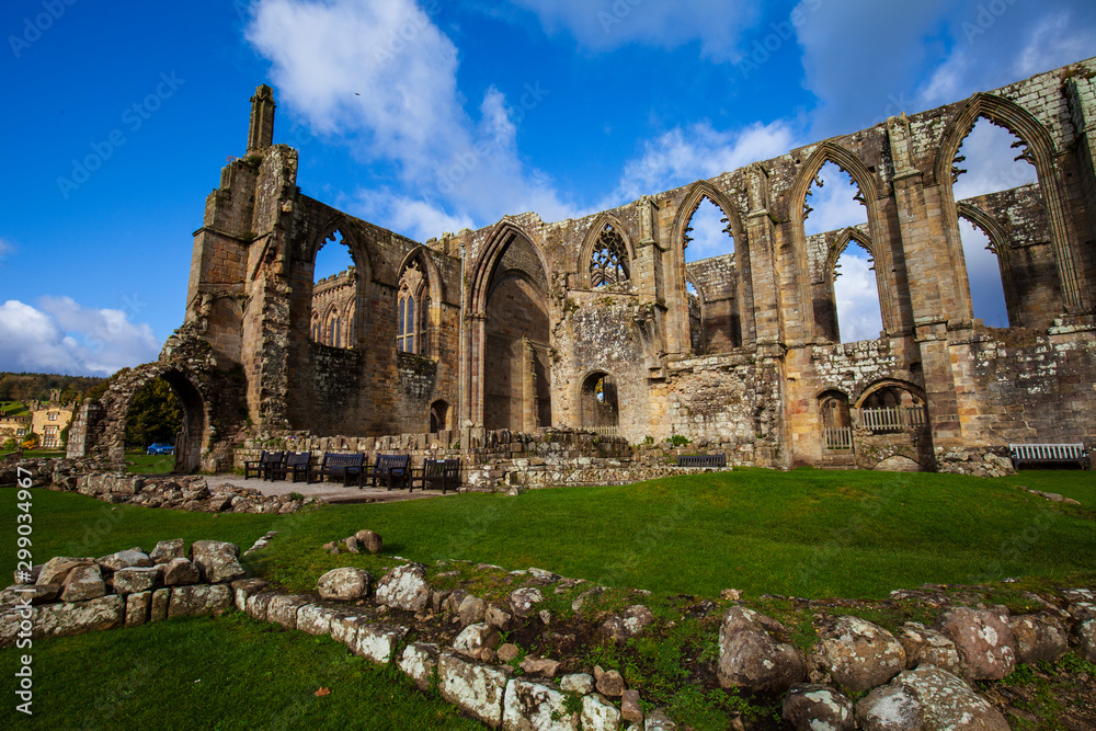 Wall mural Bolton Abbey in Yorkshire Dales, North Yorkshire,Great Britain.