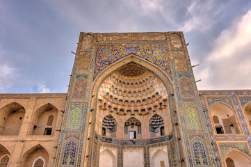 Fototapeta na wymiar Abdulaziz Khan Madrasah, Bukhara, Uzbekistan