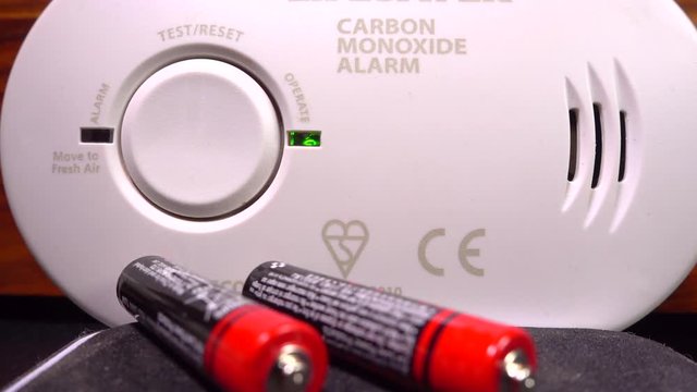 Carbon monoxide alarm