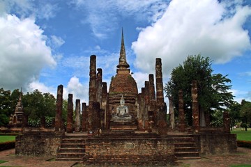Obraz premium Parque histórico de Sukhothai, Tailandia.