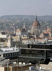 Obraz premium View over the cityscape of Budapest from St. Stephen's Basilica