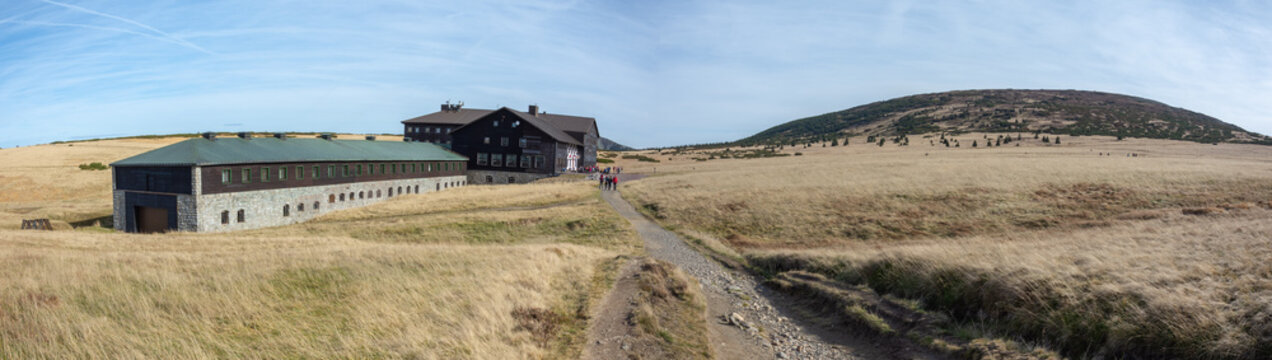 Panorama of the Giant Mountains - Krkonose - Pec pod Snezkou - Lučn&iacute; Bouda