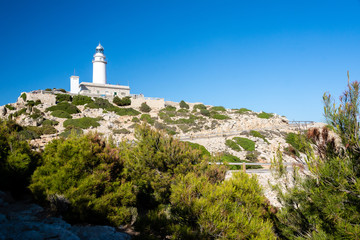 Fototapeta na wymiar Scenic lighthouse in Mallorca