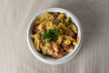 Bacon and cheese pasta bake, Macaroni with cheese
