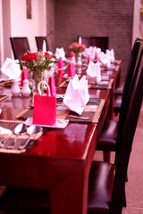 table with flowers