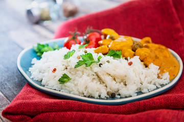 chicken tikka masala and rice basmati