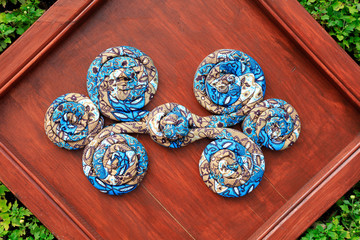 traditional Chinese buckles shape of the decorative landscape