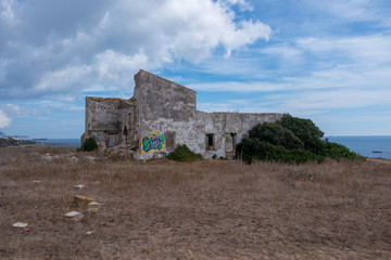 Coastal refuge in the mountain of the natural park of Algeciras