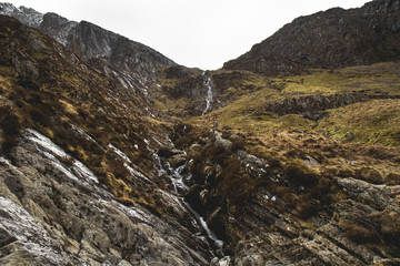 Walking around Lake Idwal, Llyn Idwal, Snowdonia, Wales