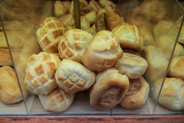 Cooking bread in Rome 
