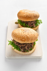 Pulled beef hamburger