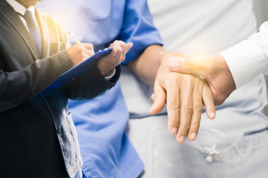 Geezer Bilder – Durchsuchen 376 Archivfotos, Vektorgrafiken und Videos ...