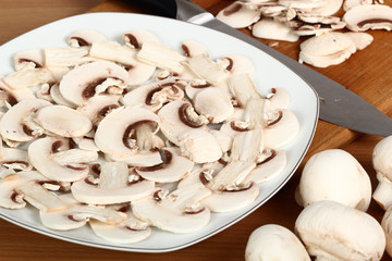 Making Salmon Carpaccio with Mushrooms