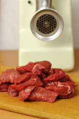 Preparing meat for making ground beef