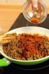 Adding mix spices into ground beef