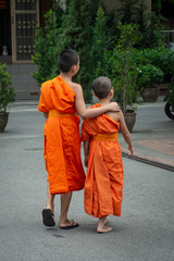 Piccoli monaci in Thailandia