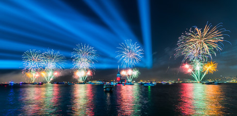 Fireworks with MAIDEN'S TOWER (KIZ KULESI) during Turkish Republic Day (29 Ekim Cumhuriyet Bayrami) celebrations. USKUDAR, ISTANBUL, TURKEY..