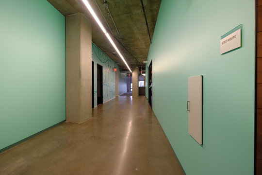 Adobe 100 Hooper offices interior design