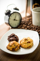 먹을것, 감미로운, 디저트, 쿠키, 쿠키, 케이크, 구운, 간식, 머핀, 쇼콜라, 아침 식사, 카페, 번호판, 백, 비스켓, 신선, 수제, 맛있는, 과일, 맛 있는, 머핀, 갈색, 파이, 잔, 근접,먹을것, 카페, 갈색, 백, 향료, 씨, 아침 식사, 성분, 검다, 고립시키는, 신선, 디저트, 마시다, 맛 있는, 건조, 규정식, 식사, 요리, 콩, 카페, 