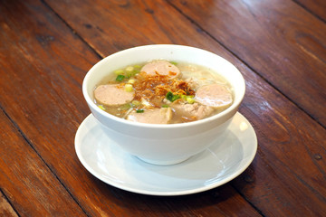 Vietnamese Rice Noodle Soup with pork spare ribs.